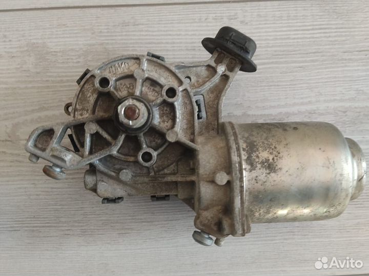 Моторчик стеклоочистителя renault Fluence