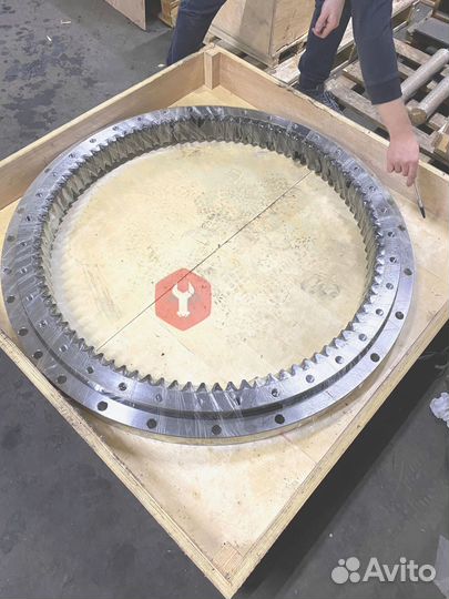 Опорно-поворотный круг LiuGong 925D 26B0124