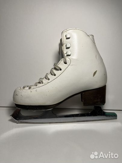 Коньки фигурные risport RF3 225