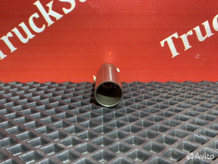 Толкатель впускного клапана 2018г