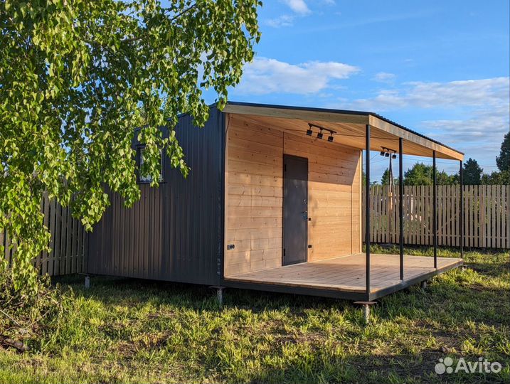 Дачный модульный домик с крытой террасой