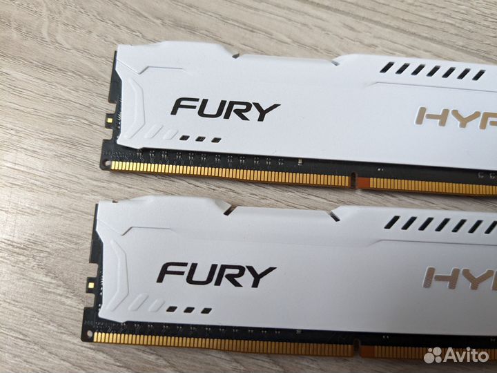 Kingston HyperX Fury White Series DDR4 2x8гб