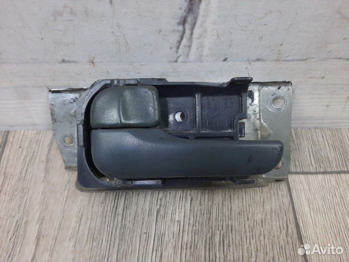 Ручка двери внутренняя левая Maxima А32