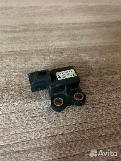 Датчик подушки безопасности Паджеро MR475078