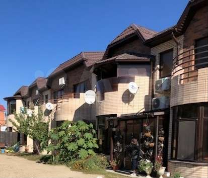 Таунхаус 90 м² на участке 8 сот.