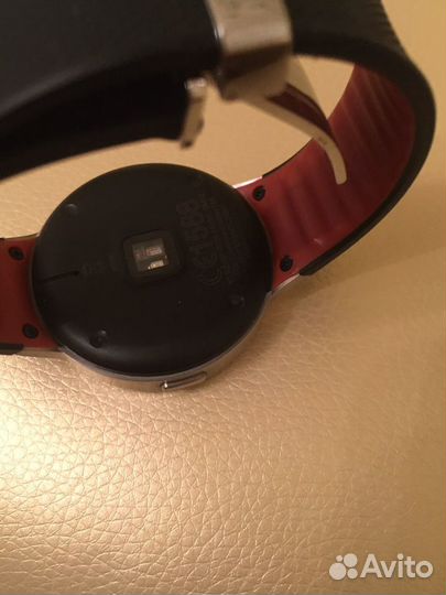 Часы Alcatel one touch