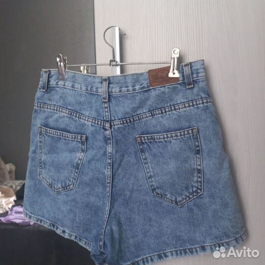 Женские джинсовые шорты