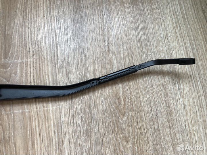 Поводок дворника Range Rover sport ll