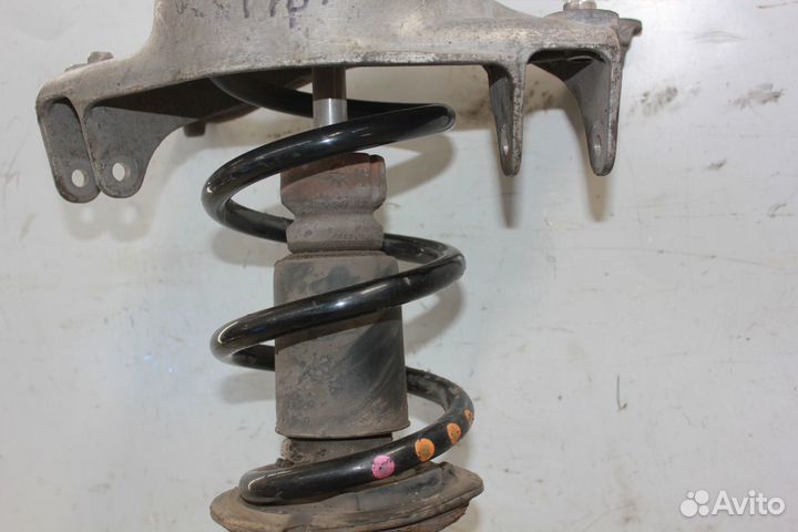 Амортизатор передний правый audi A5 8T rest