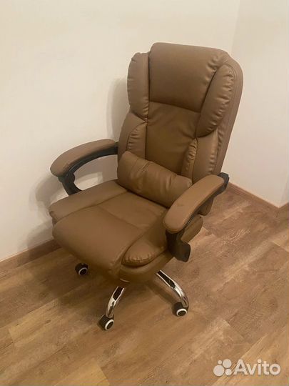 Геймерское кресло с массажем