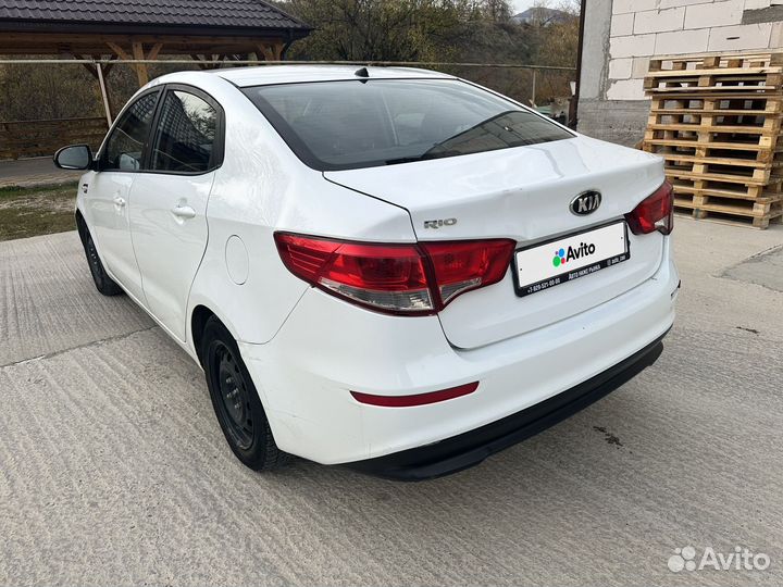 Kia Rio 1.4 AT, 2016, 183 000 км