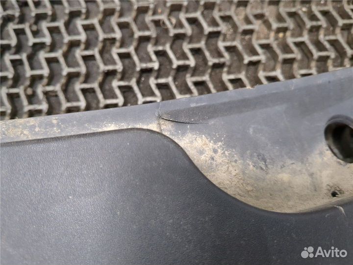 Жабо под дворники Audi A6 (C6), 2009