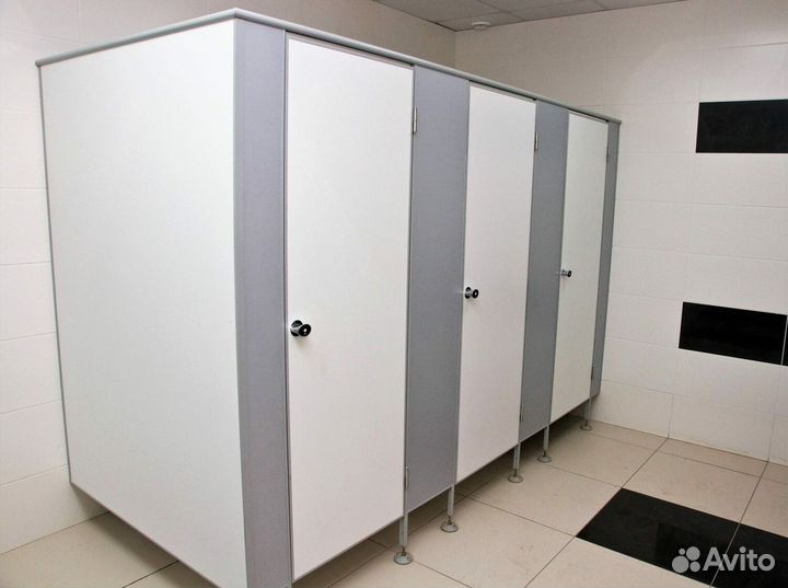 Сантехнические перегородки: туалеты / писсуары