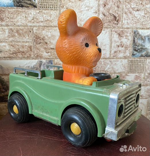 Игрушка СССР. Мишка автомобилист