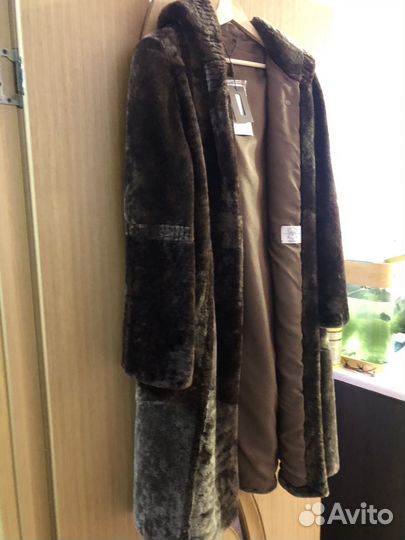 Шуба мутоновая с капюшоном