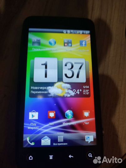 Телефон HTC evo 3d
