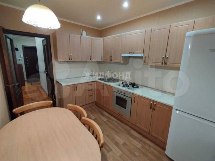 3-к. квартира, 71 м², 3/5 эт.