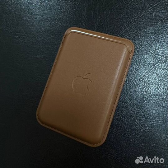 Кардхолдер Apple Leather Wallet MagSafe