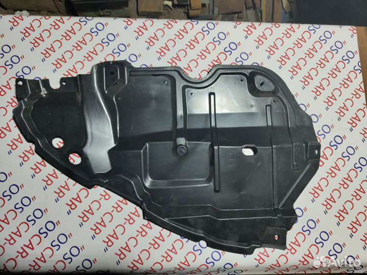 Защита двигателя правая для Toyota