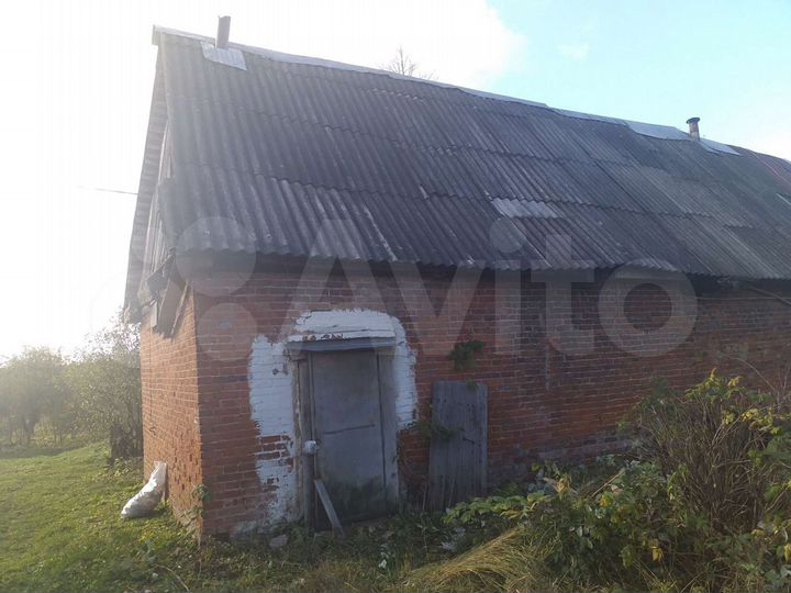 Дом 28 м² на участке 30 сот.