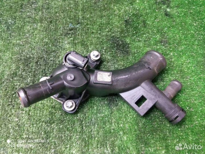 Тройник системы охлаждения Opel Astra J (2010-201