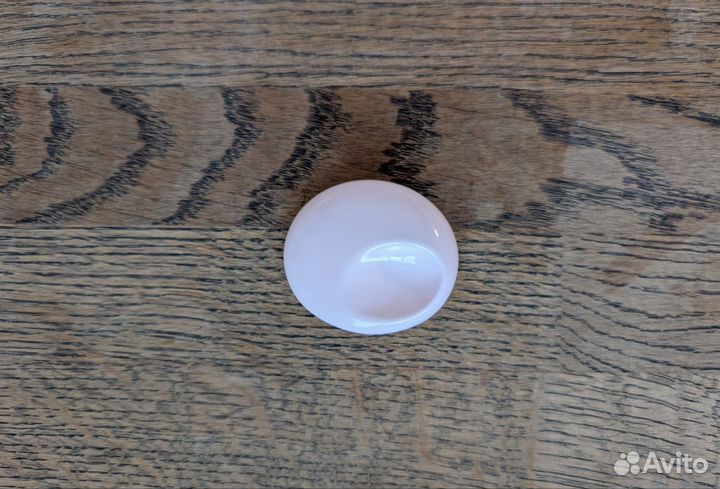 Твердые духи Glossier You