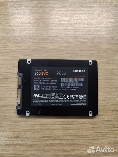 SSD Kingston KC600 512gb