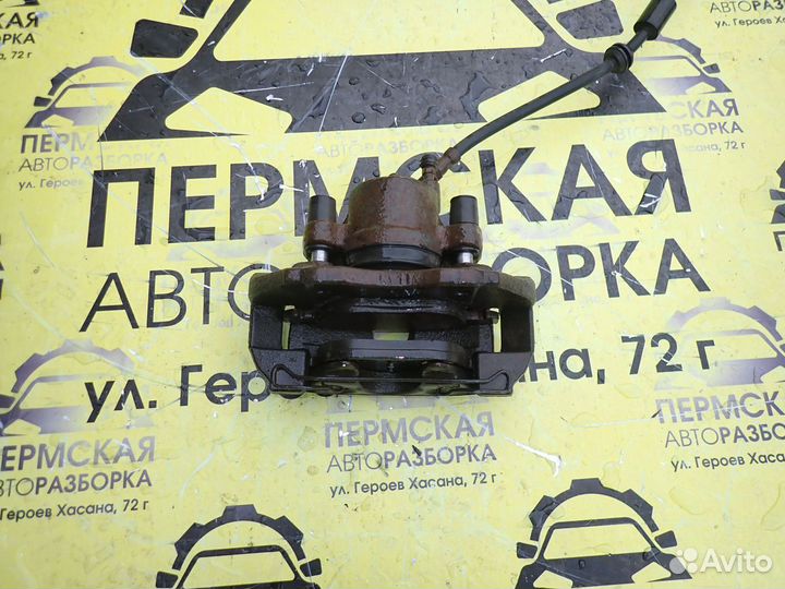 Суппорт тормозной передний Ford Focus 2 3