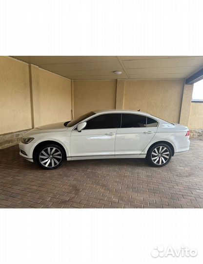 Volkswagen Passat, 2017