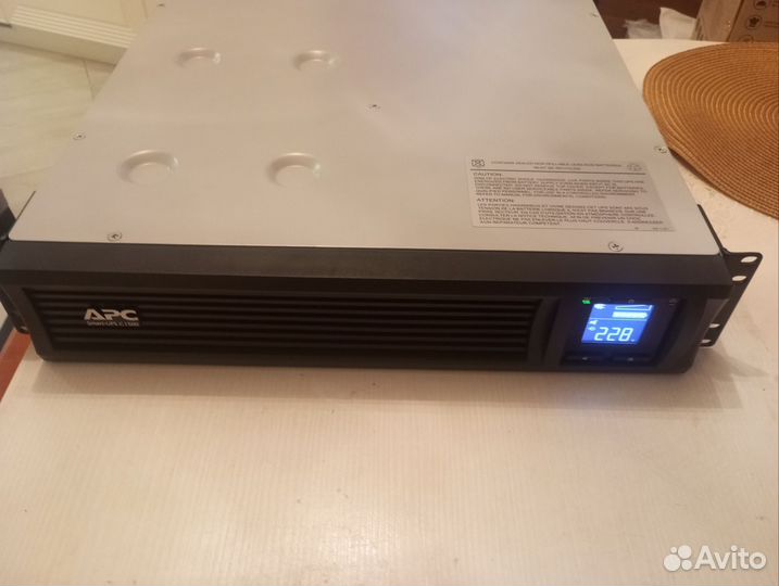 APC SMC1500I-2U
