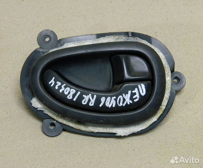 Ручка двери задней правой внутр. Peugeot 406