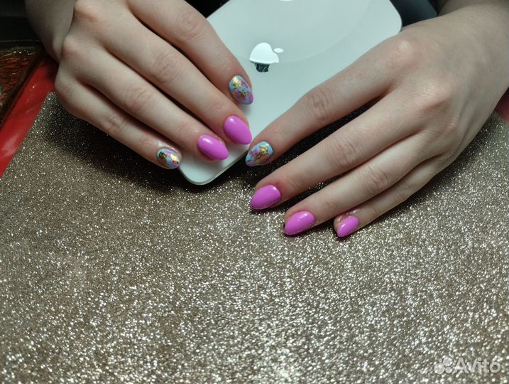 Маникюр,педикюр