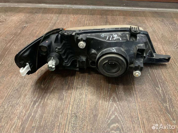 Фара левая Nissan ad y11