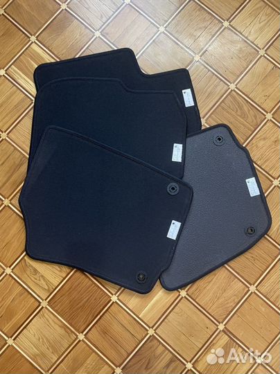 Автомобильные коврики для салона