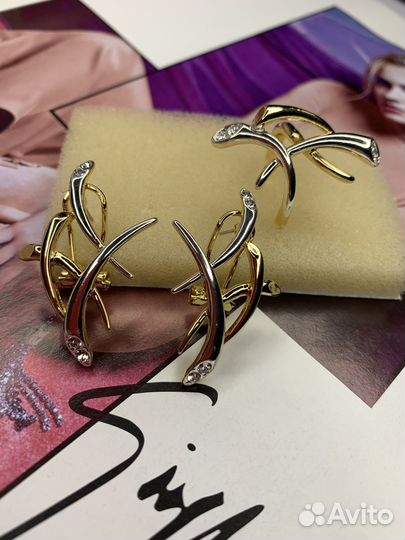 Дизайнерские серьги кольцо 18 размер