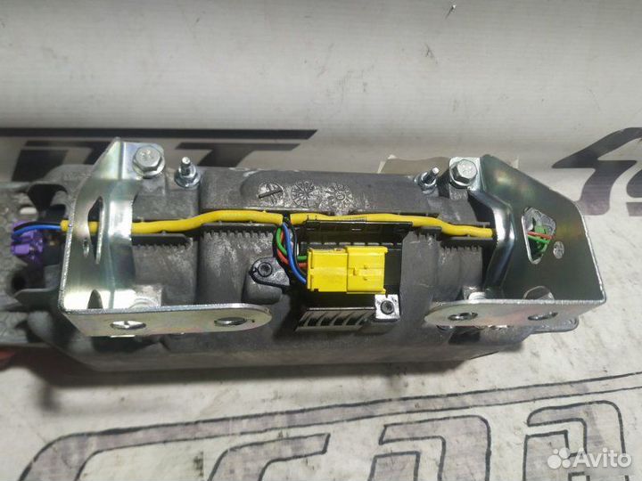 Подушка безопасности пассажирская Audi A6 С6