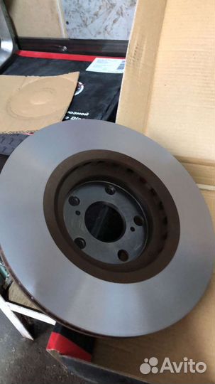 Тормозные дискина lexus NX 200