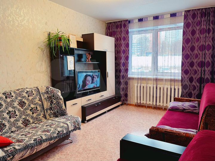 2-к. квартира, 50 м², 1/16 эт.