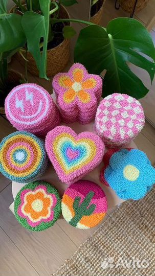 Подставка под кружку / украшение ковровая вышивка