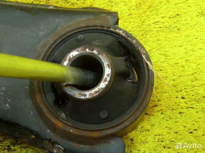 Рычаг передний правый Subaru Xv/Impreza