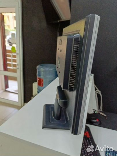 Монитор Acer AL1716F