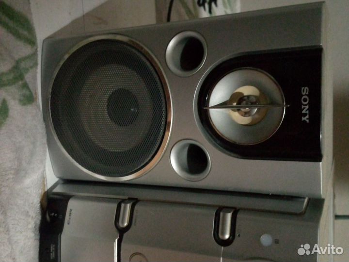Музыкальный центр sony