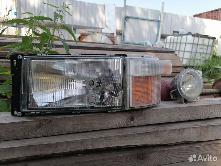 Фара скания g400