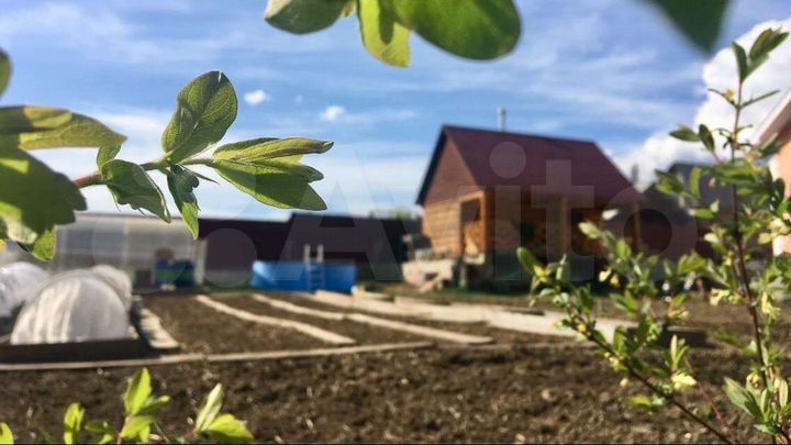 Коттедж 200 м² на участке 12 сот.