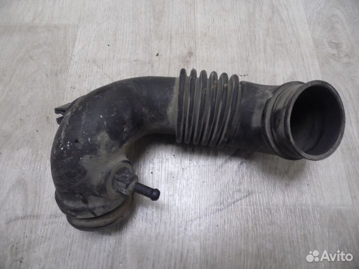 Патрубок воздушного фильтра Mitsubishi Lancer (CX