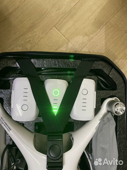 Квадрокоптер dji phantom 4