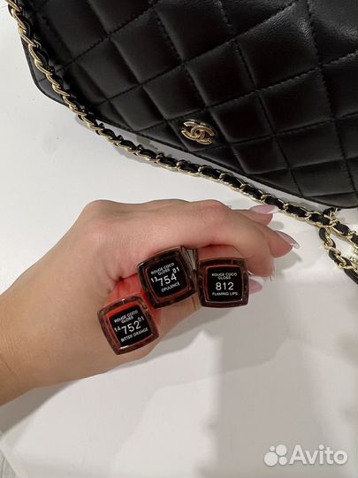 Блески помады chanel