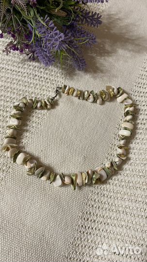 Бусы из ракушек