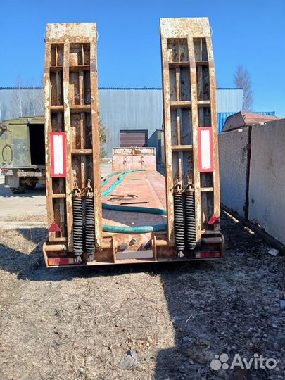 Полуприцеп трал (тяжеловоз) ЧМЗАП 93853, 2013