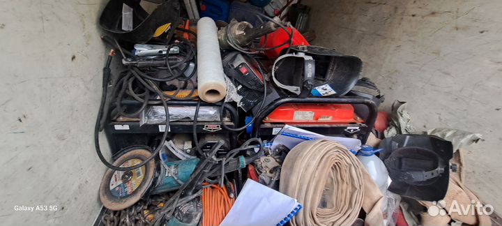 Генератор бензиновый,инструмент